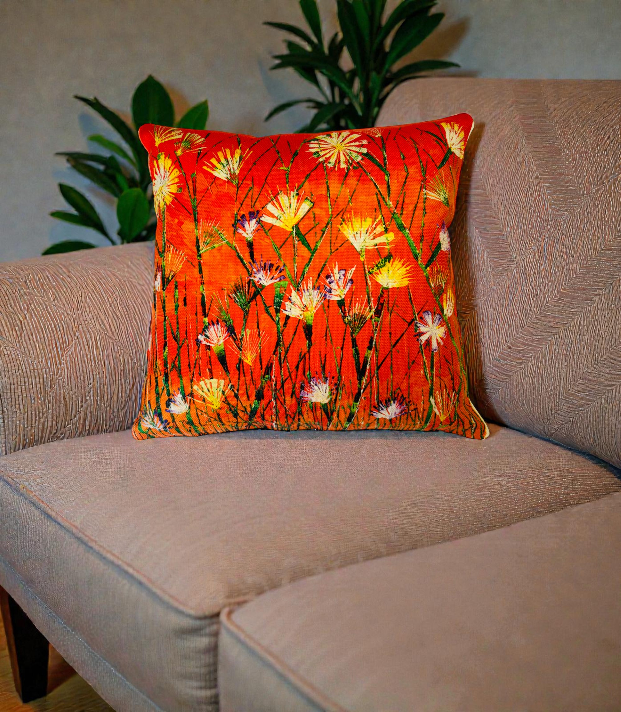 Cuscino Fiori Su Sfondo Arancione